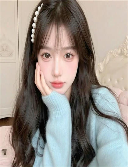 《行尸村里走》色彩运用解析大师级的：色调选择与情绪表达分析